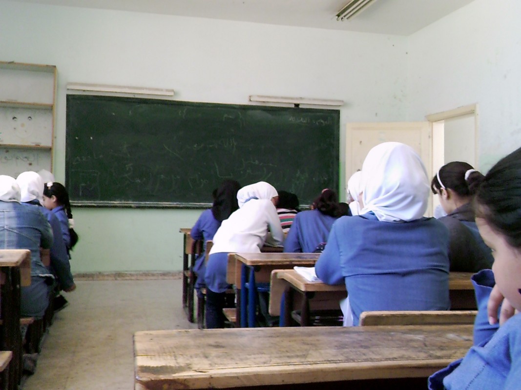 Ten students, Jordanians and Syrians, from sixth and seventh grade took pictures to document their daily school life. This photo was shot by the sixth grader Ateer. She likes her classroom and feels safe.